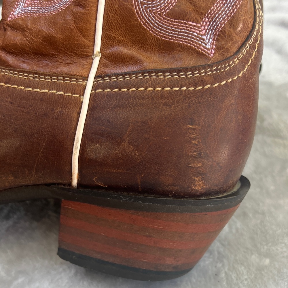 Brown Western  Ariat Cowgirl  Boots - Picture 13 of 14